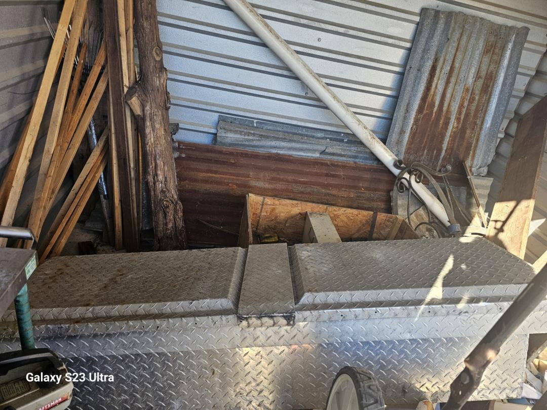 Storage Unit Auction in Athens, TX at Basic Storage ends on 19th